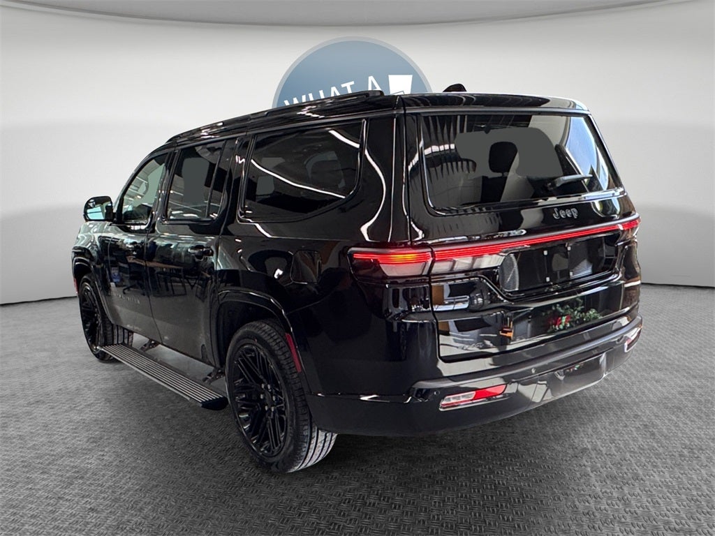 2026 Jeep Grand Wagoneer Base