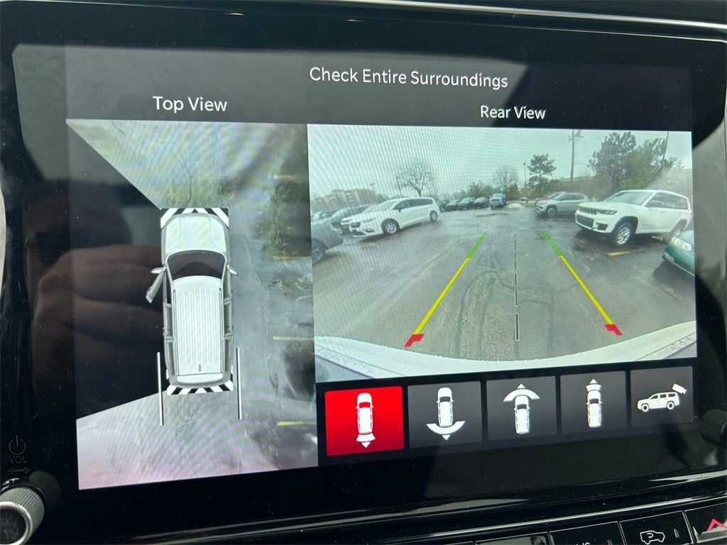 2023 Jeep Grand Wagoneer Base