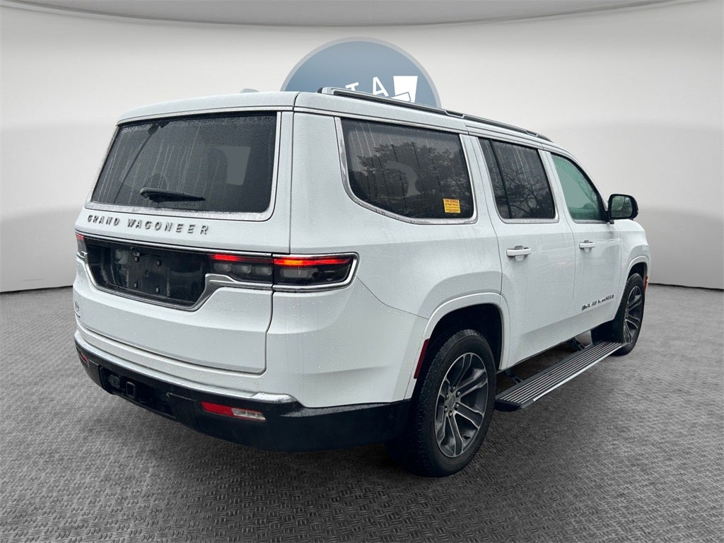 2023 Jeep Grand Wagoneer Base