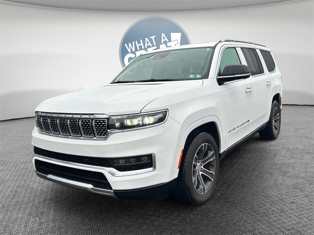 2023 Jeep Grand Wagoneer Base