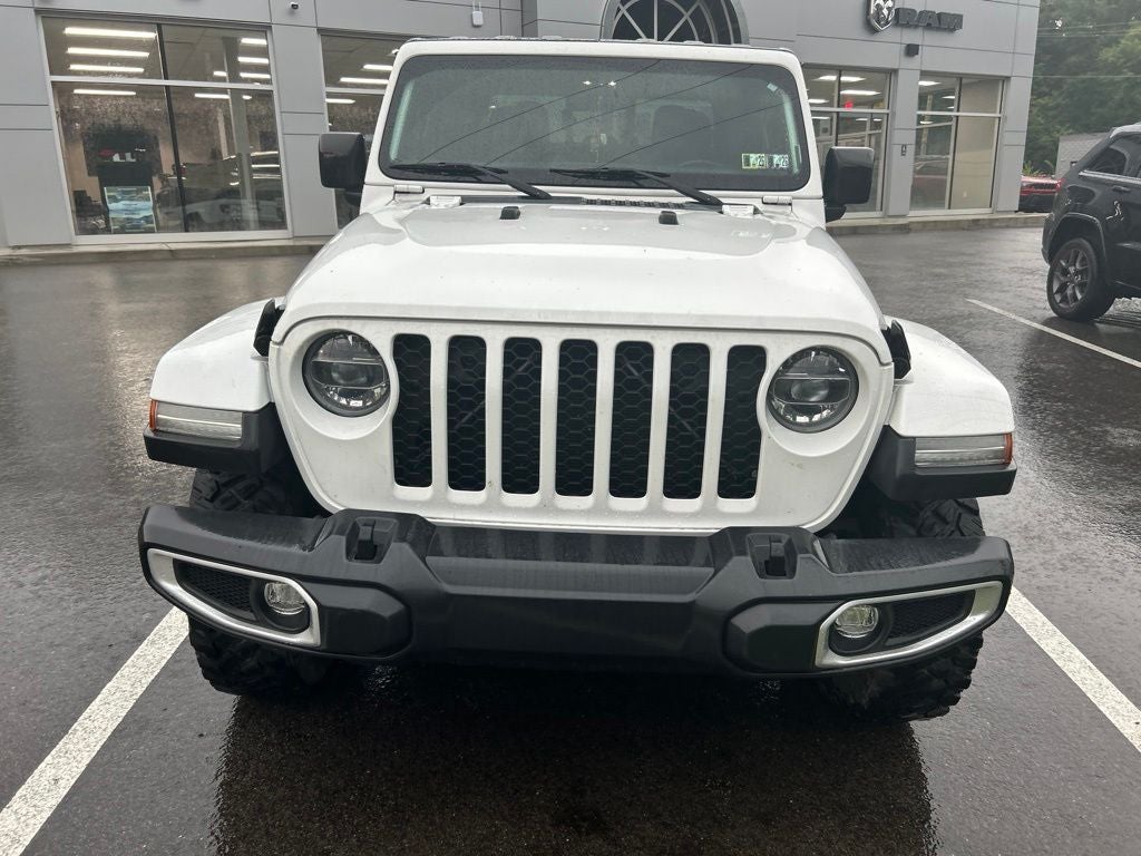 2022 Jeep Gladiator Sport