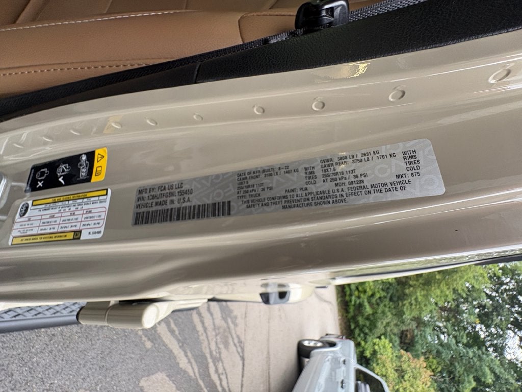 2022 Jeep Gladiator Overland
