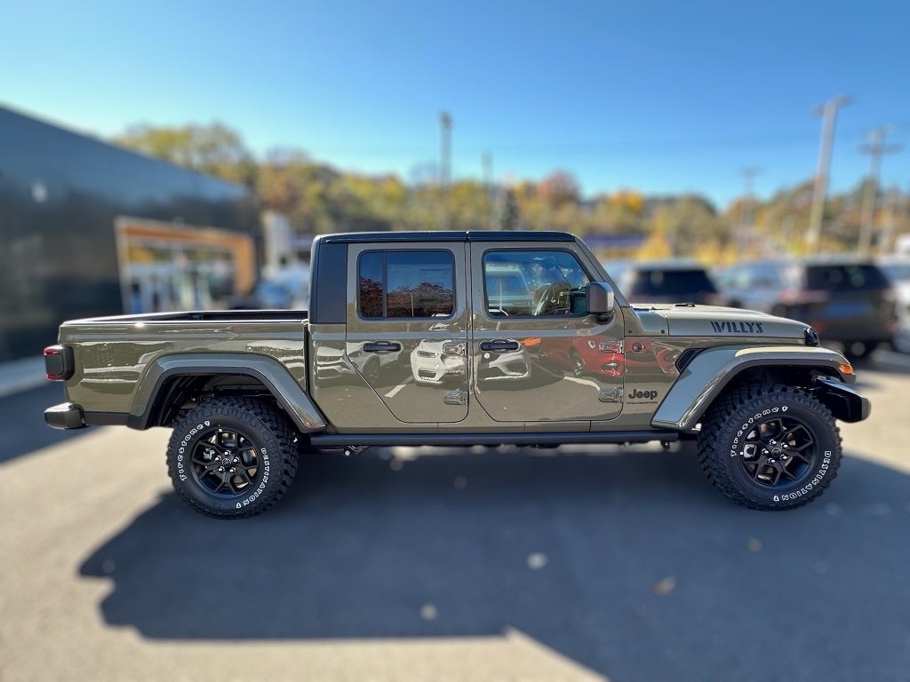 2026 Jeep Gladiator Willys