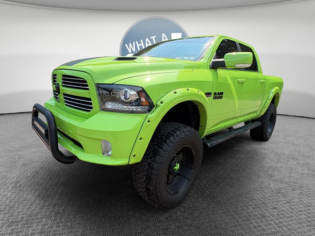 2017 RAM 1500 Sport Crew Cab 4x4 5'7' Box