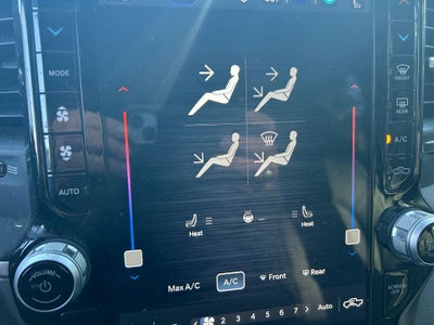 2023 RAM 1500 Big Horn Crew Cab 4x4 5'7' Box