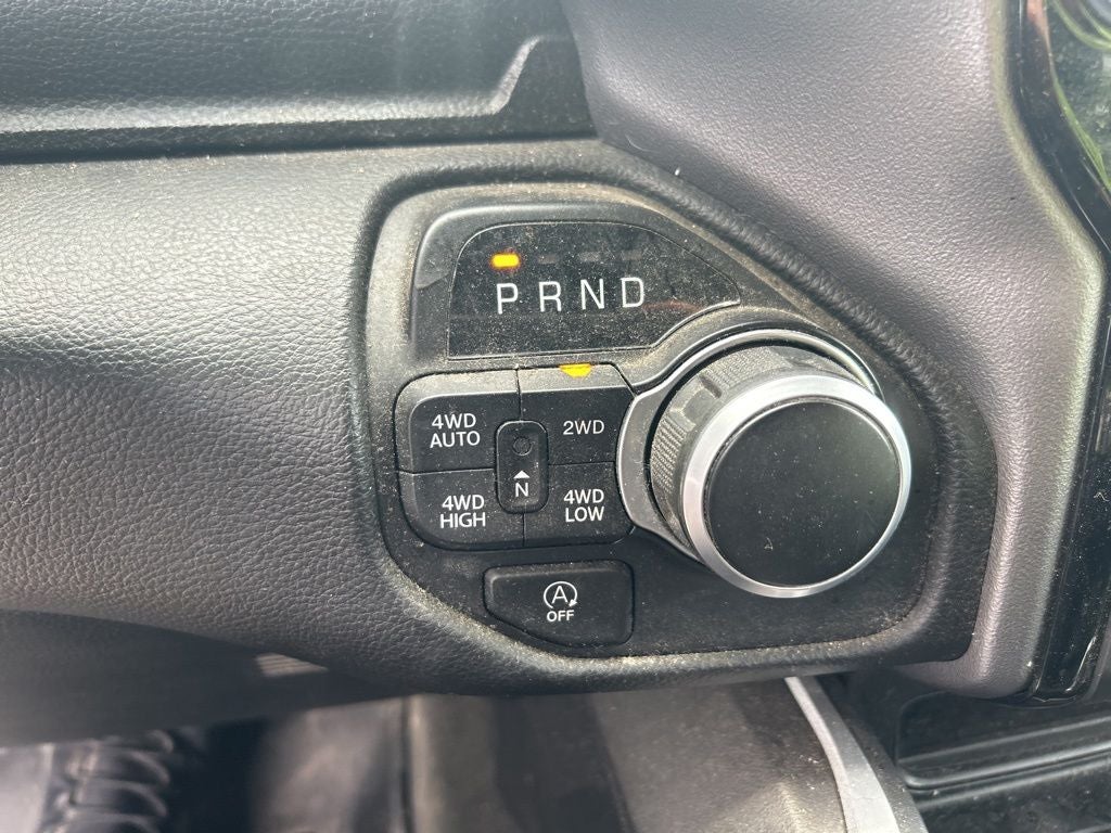 2023 RAM 1500 Big Horn Crew Cab 4x4 5'7' Box