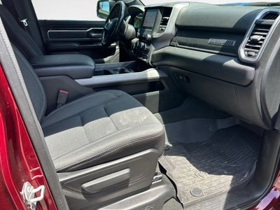 2022 RAM 1500 Big Horn Crew Cab 4x4 5'7' Box