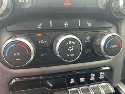2022 RAM 1500 Big Horn Quad Cab 4x4 6'4' Box