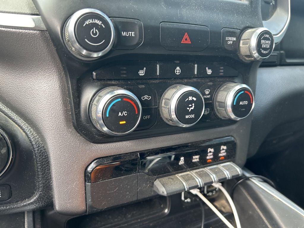 2021 RAM 1500 Big Horn/Lone Star