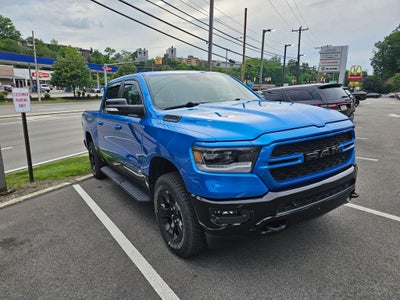 2022 RAM 1500 Big Horn Crew Cab 4x4 5'7' Box