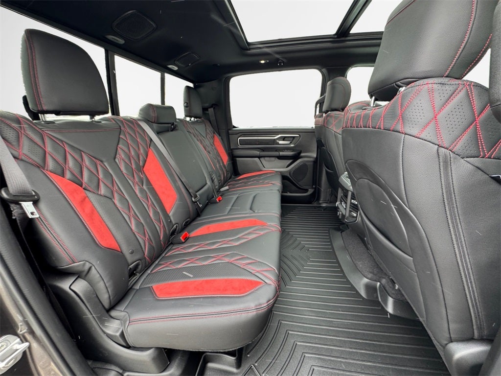 2026 RAM 1500 Big Horn/Lone Star Black Widow