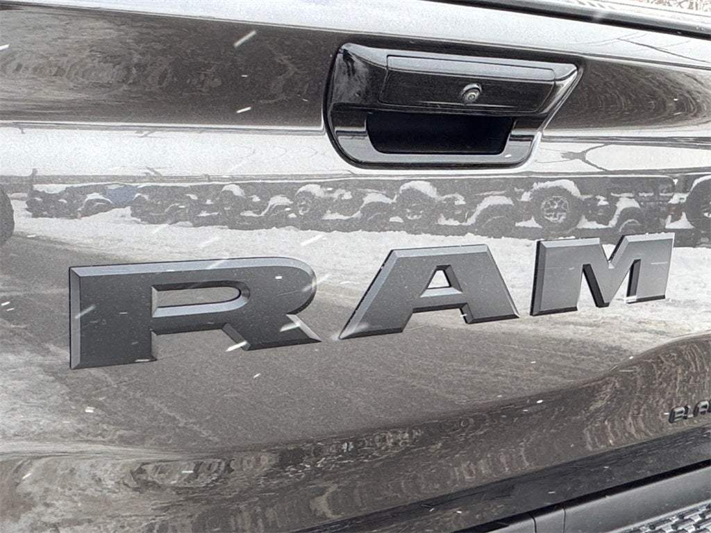 2026 RAM 1500 Big Horn/Lone Star Black Widow