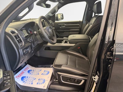 2026 RAM 1500 Laramie Crew Cab 4x4 5'7' Box
