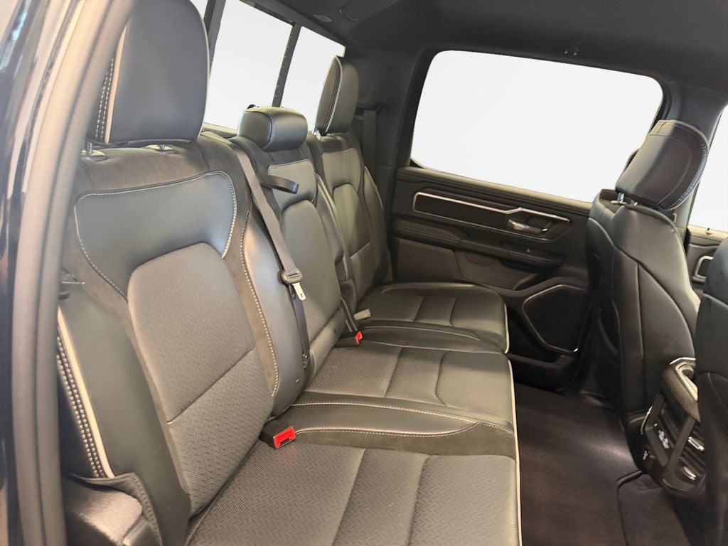 2026 RAM 1500 Laramie Crew Cab 4x4 5'7' Box