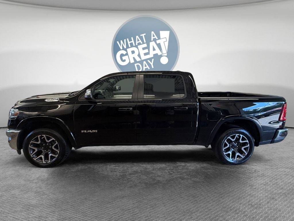 2026 RAM 1500 Laramie Crew Cab 4x4 5'7' Box