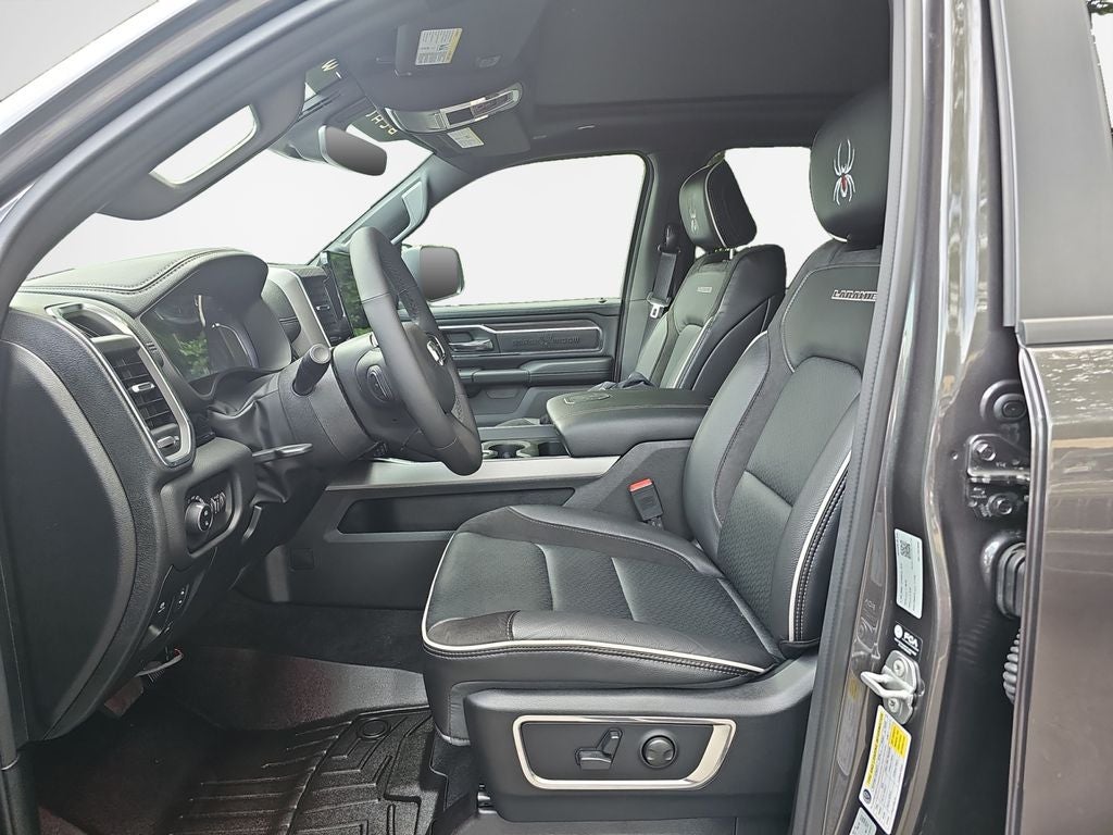 2026 RAM 1500 Laramie BLACK WIDOW