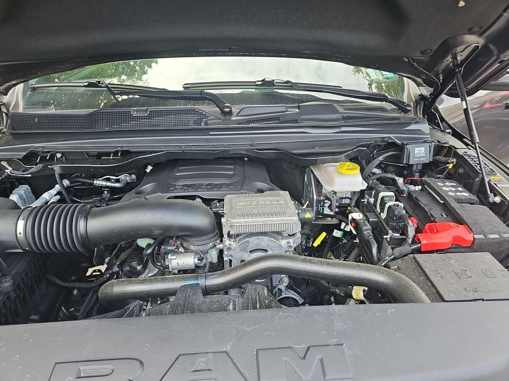2026 RAM 1500 Laramie BLACK WIDOW