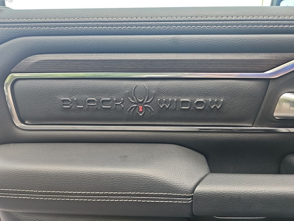 2026 RAM 1500 Laramie BLACK WIDOW