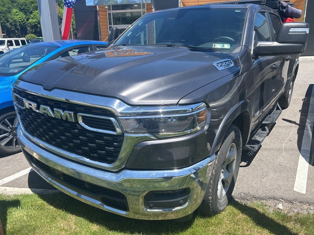2025 RAM 1500 Big Horn Crew Cab 4x4 6'4' Box
