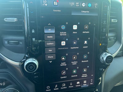 2025 RAM 1500 Big Horn Crew Cab 4x4 6'4' Box