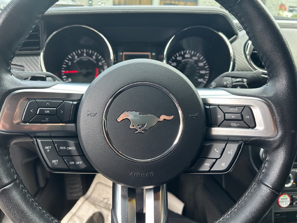 2017 Ford Mustang V6
