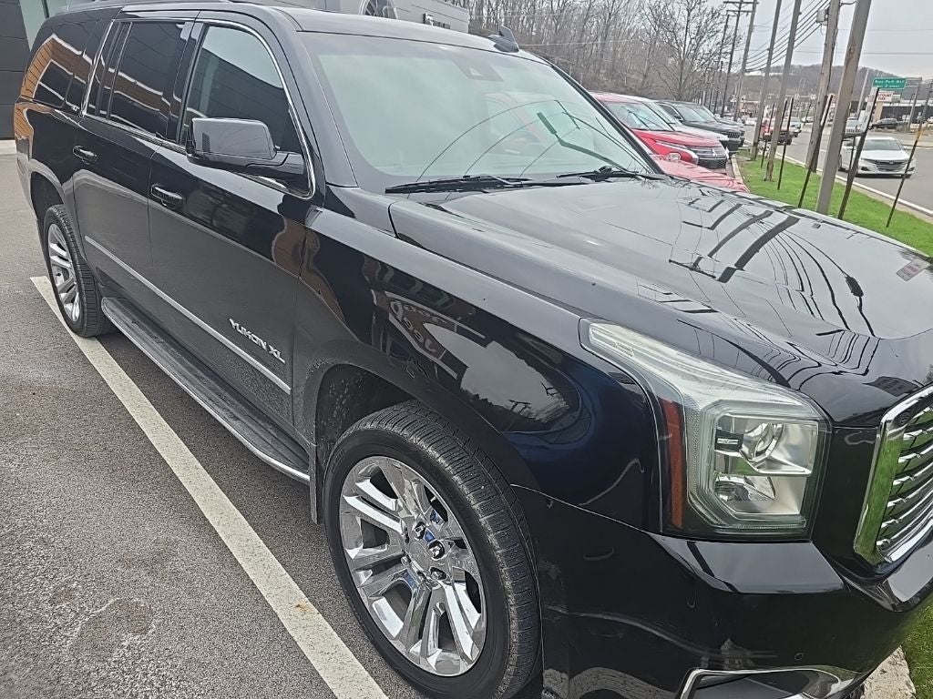 2017 GMC Yukon XL SLT