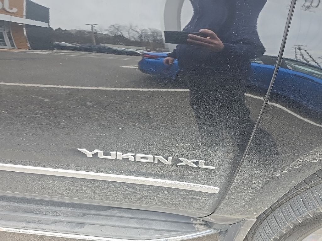 2017 GMC Yukon XL SLT