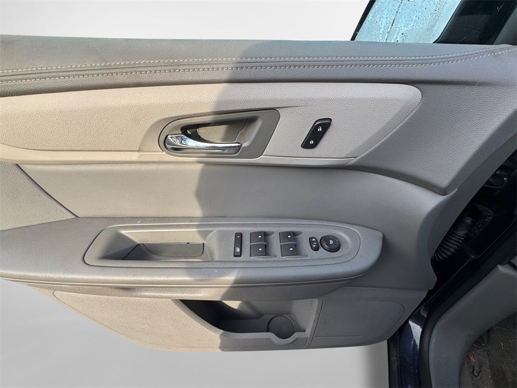 2017 Chevrolet Traverse LS