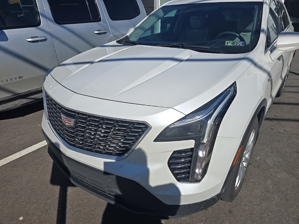 2023 Cadillac XT4 Luxury
