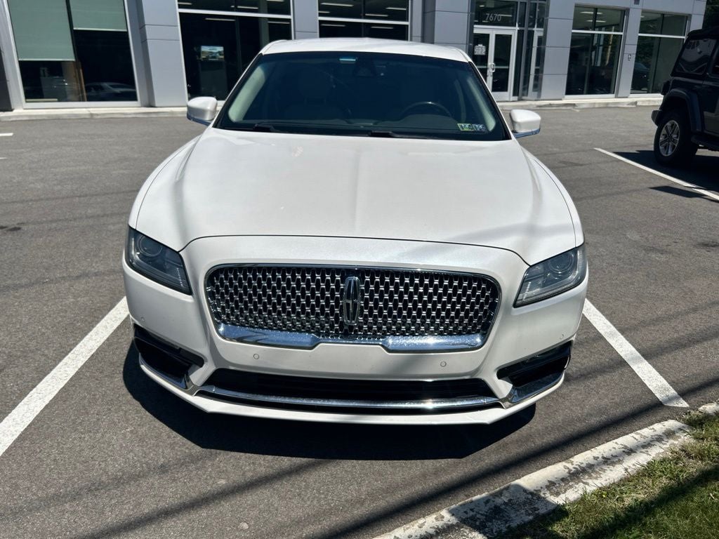 2017 Lincoln Continental Select
