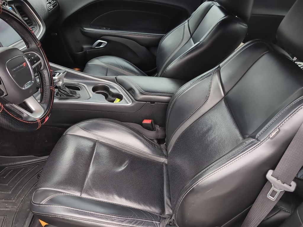 2017 Dodge Challenger SXT