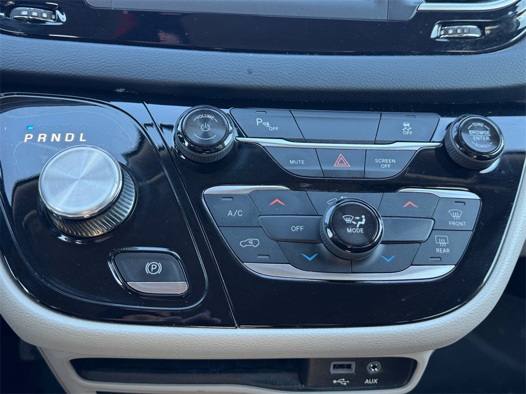 2018 Chrysler Pacifica L