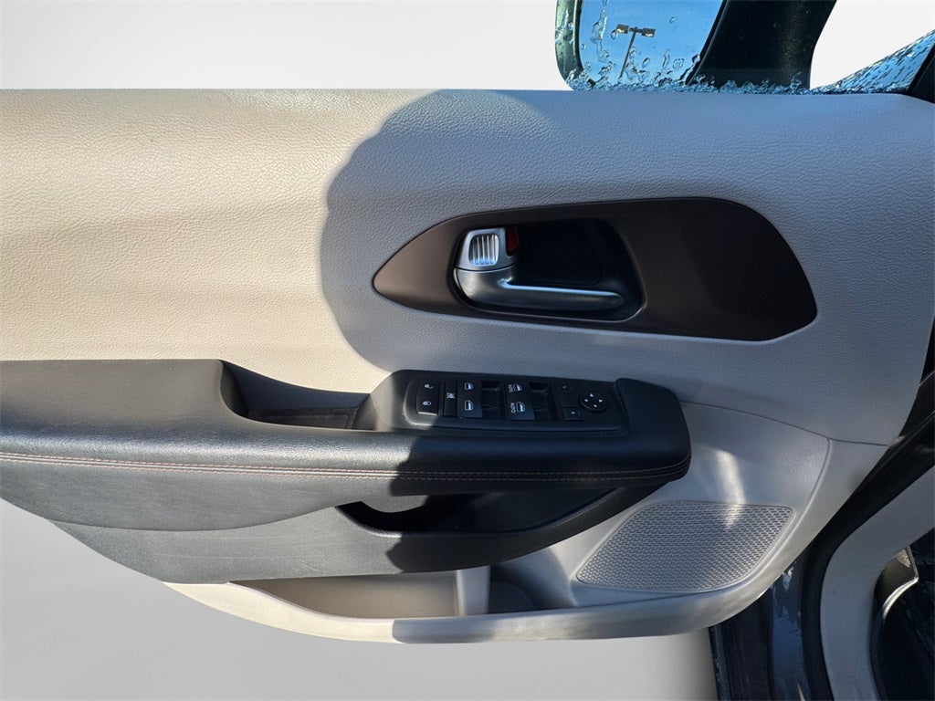 2018 Chrysler Pacifica L