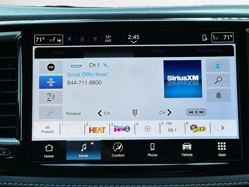 2026 Chrysler Pacifica Select