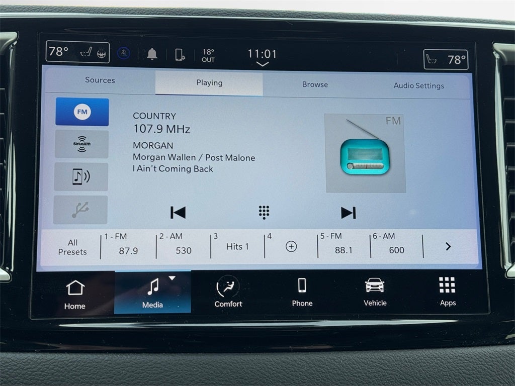 2024 Chrysler Pacifica Touring L