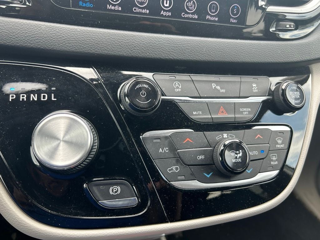 2019 Chrysler Pacifica Touring L