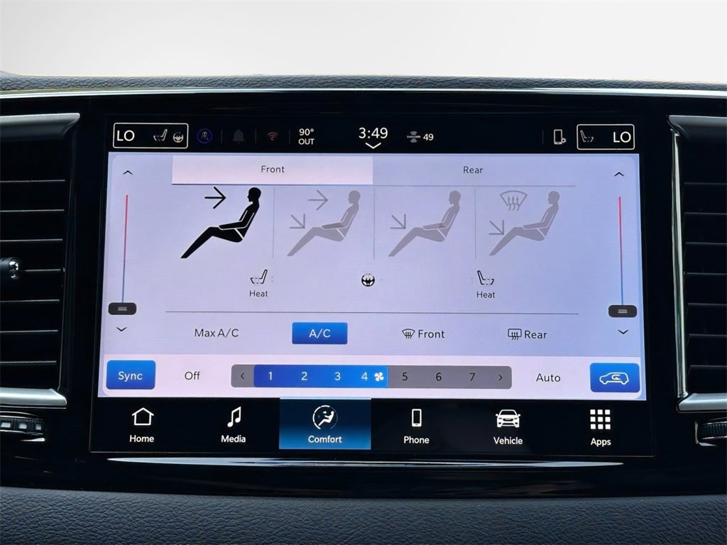 2026 Chrysler Voyager LX