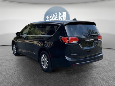 2026 Chrysler Voyager LX