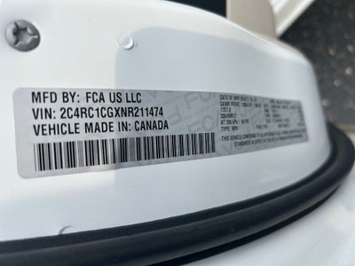 2022 Chrysler Voyager LX