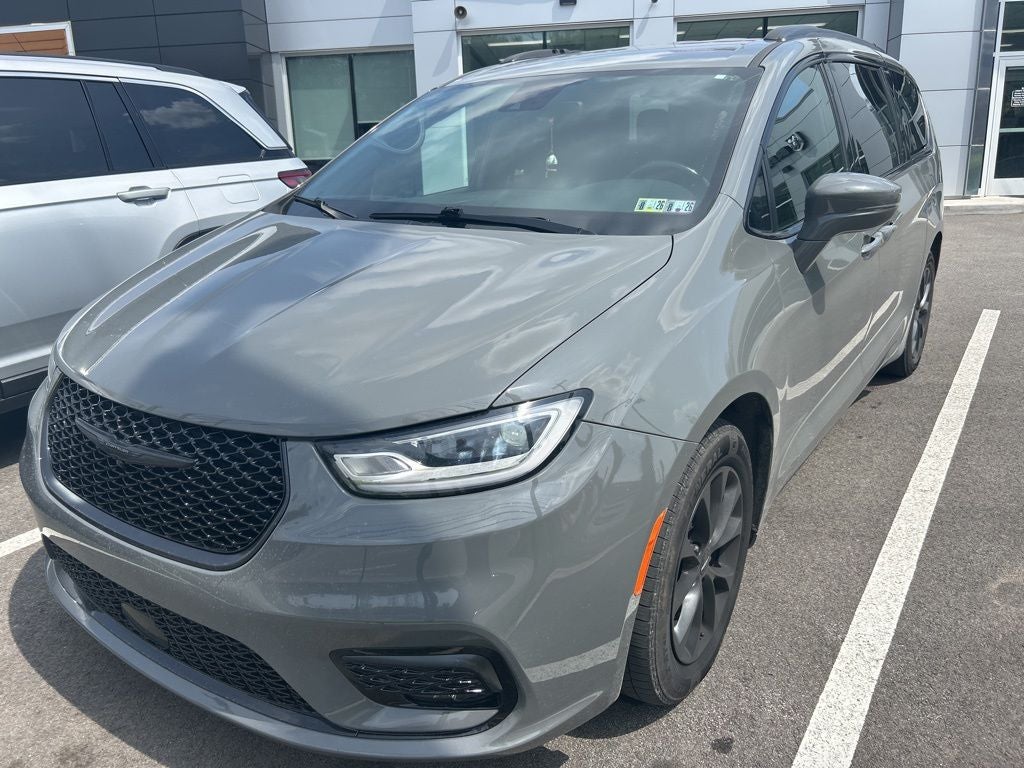 2021 Chrysler Pacifica Touring