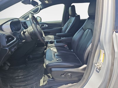 2023 Chrysler Pacifica Touring L AWD