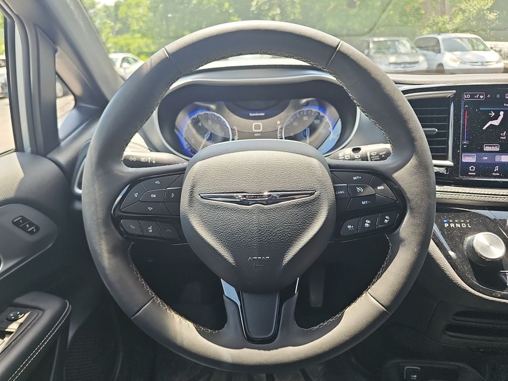 2023 Chrysler Pacifica Touring L AWD