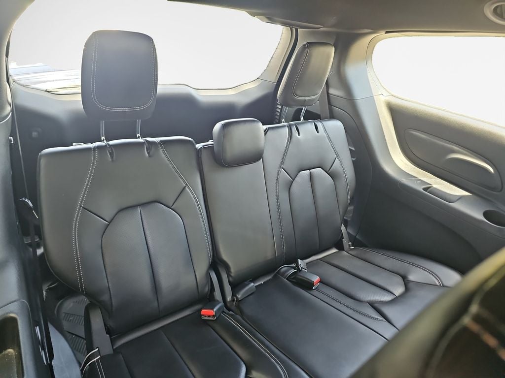 2023 Chrysler Pacifica Touring L AWD