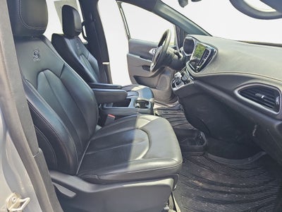 2023 Chrysler Pacifica Touring L AWD