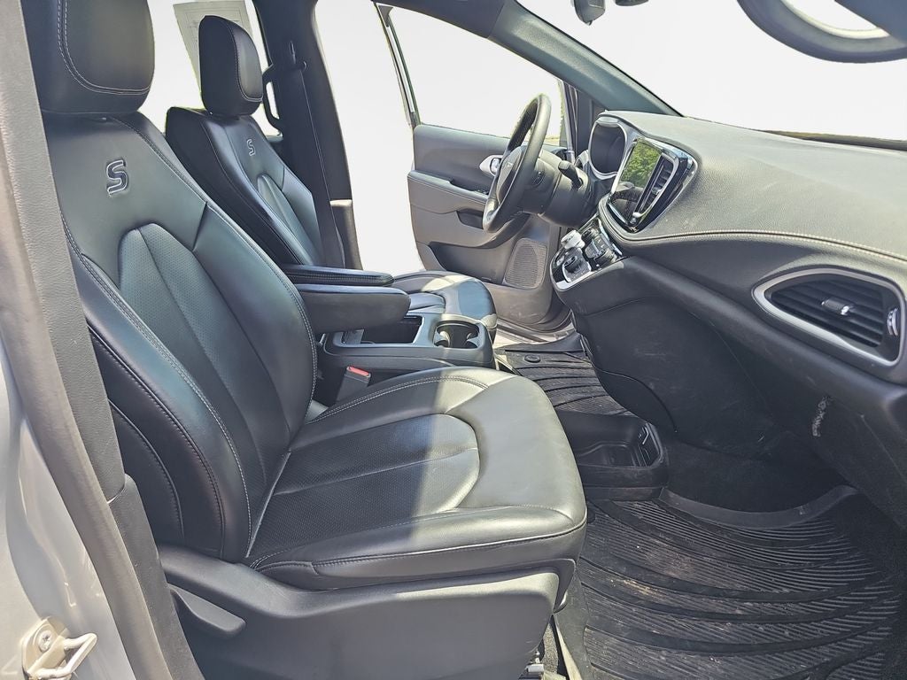 2023 Chrysler Pacifica Touring L AWD