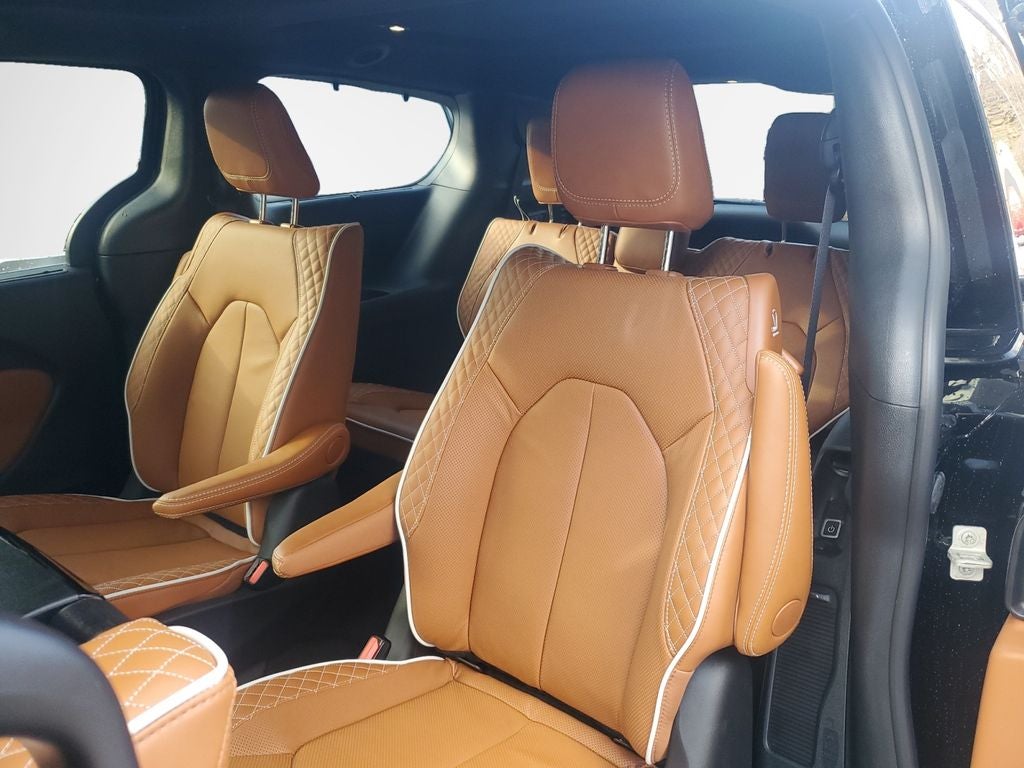 2026 Chrysler Pacifica Pinnacle