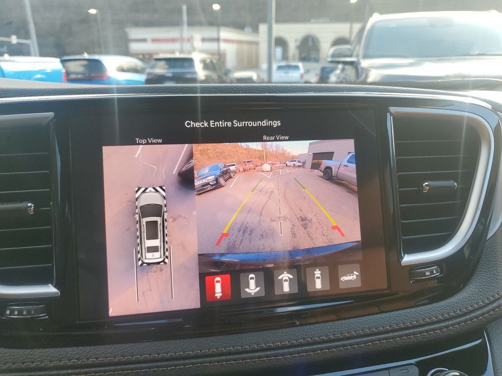 2026 Chrysler Pacifica Pinnacle