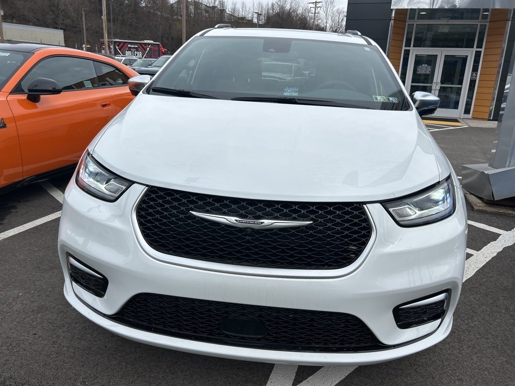 2023 Chrysler Pacifica Pinnacle