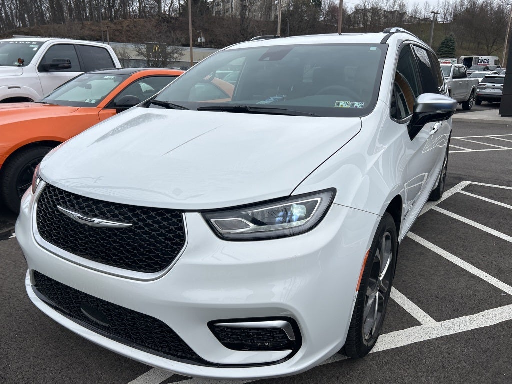 2023 Chrysler Pacifica Pinnacle