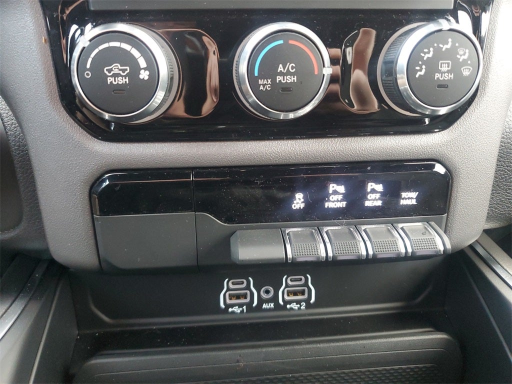 2026 RAM 1500 Express